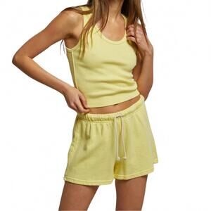 NEW PERFECTWHITETEE layla shorts in yellow
